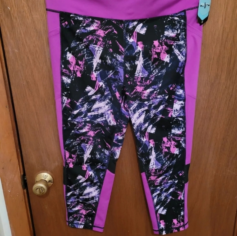 Lularoe sport capris pants